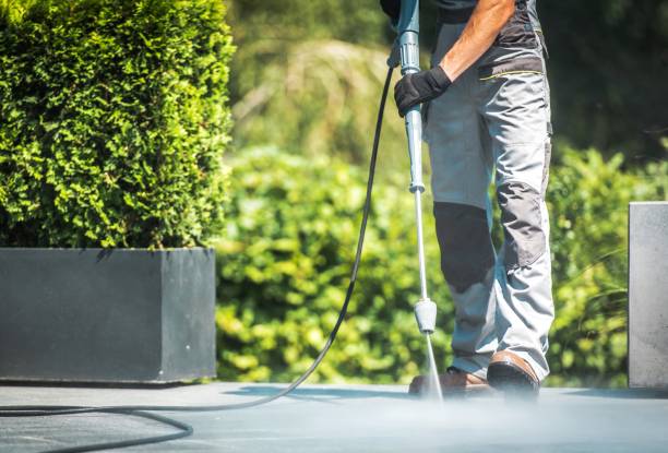 Best Parking Lot and Garage Cleaning  in Glyndon, MN