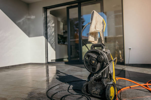 Best Roof Washing  in Glyndon, MN